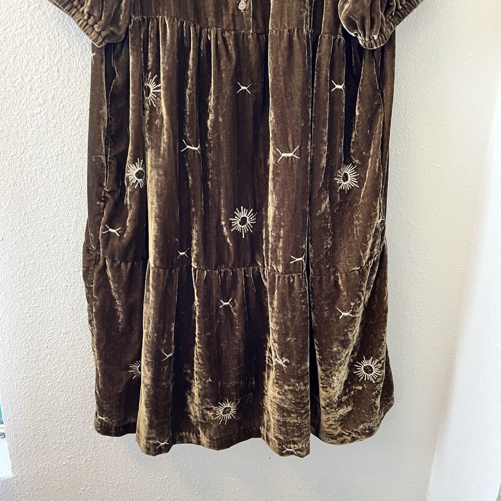 Wayward Fancies Eshakti Dress Velvet Embroidered Green Floral Grunge Boho - Picture 6 of 15